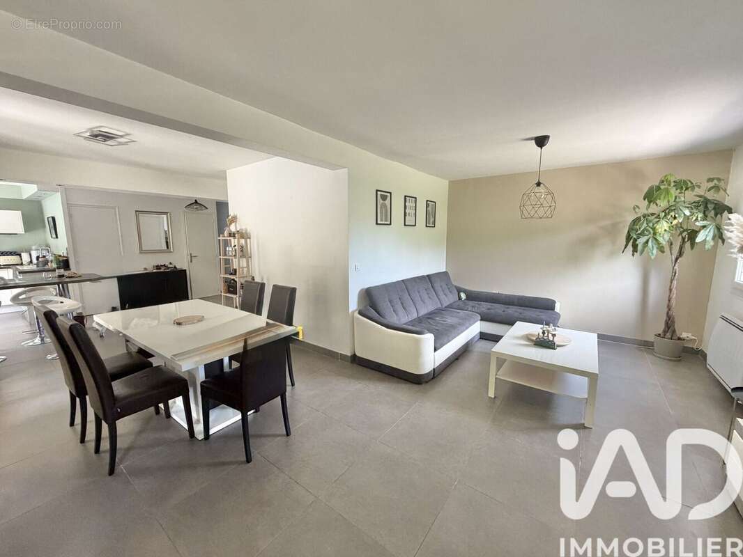 Photo 4 - Maison à COMPS