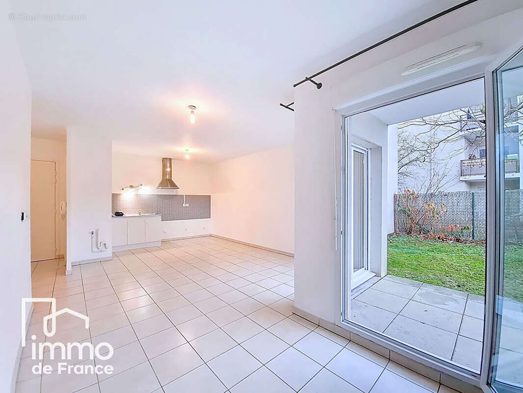 Appartement à MEXIMIEUX