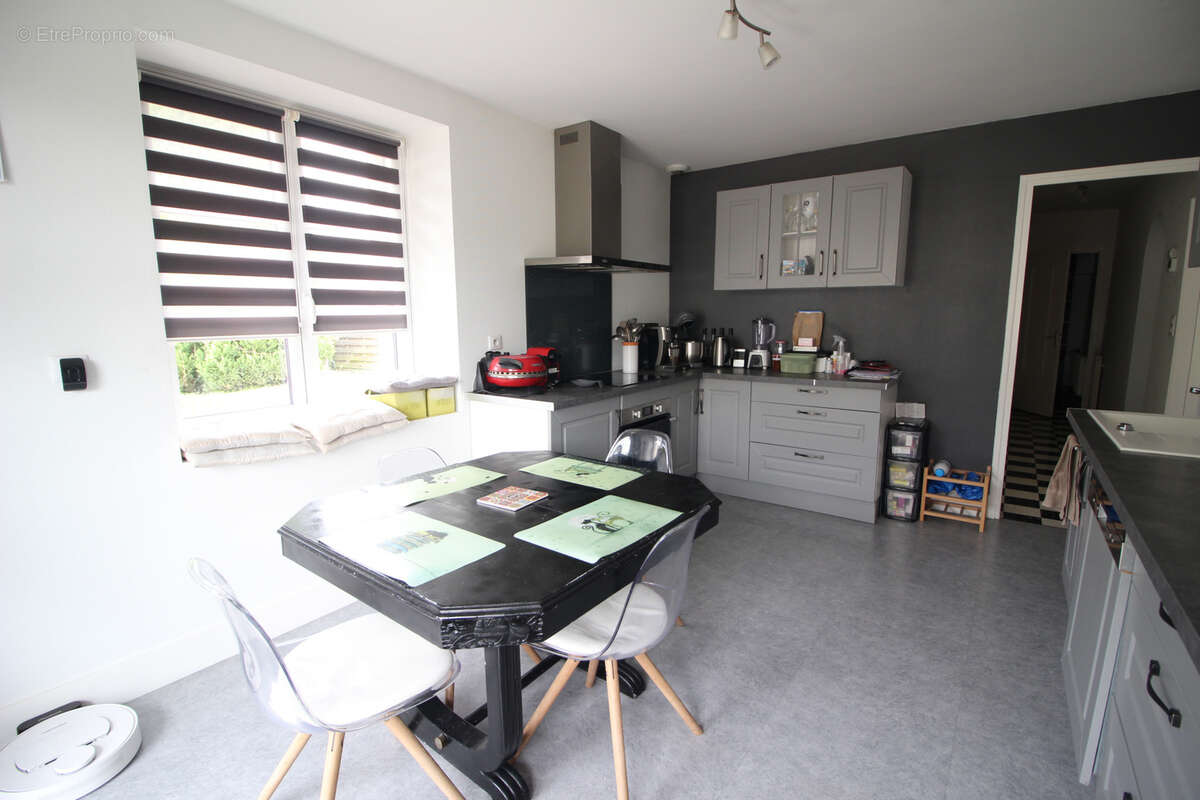 Maison à NUITS-SAINT-GEORGES