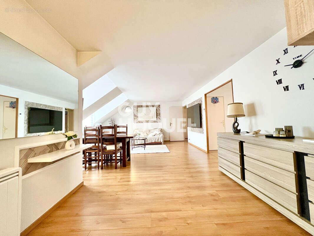 Appartement à MASSY