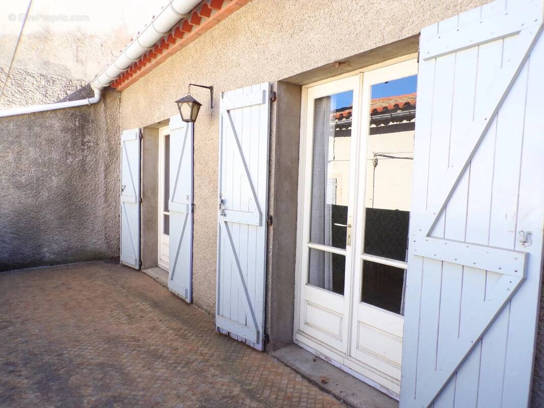 Maison à LA REDORTE