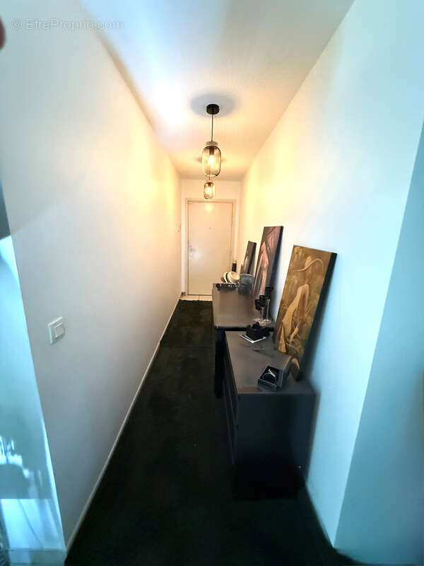 Appartement à MARSEILLE-9E