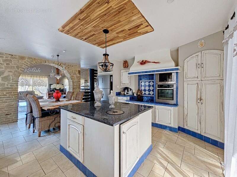 Appartement à MOUSSAN