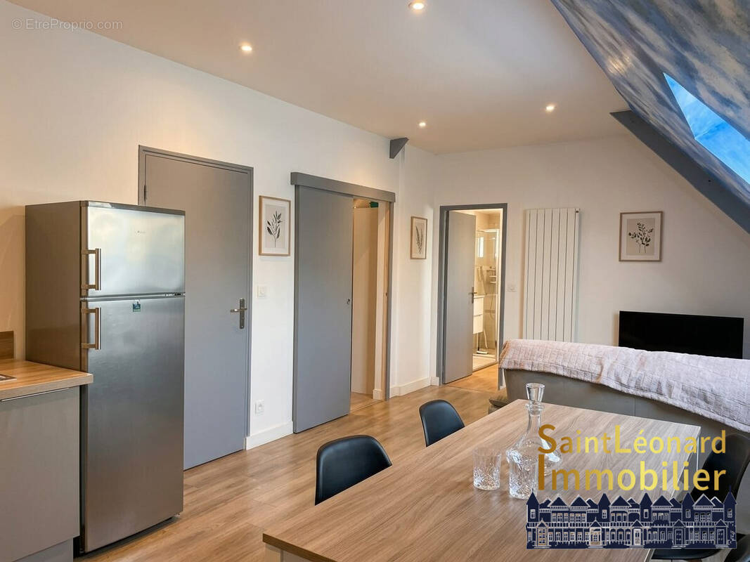 Appartement à FOUGERES