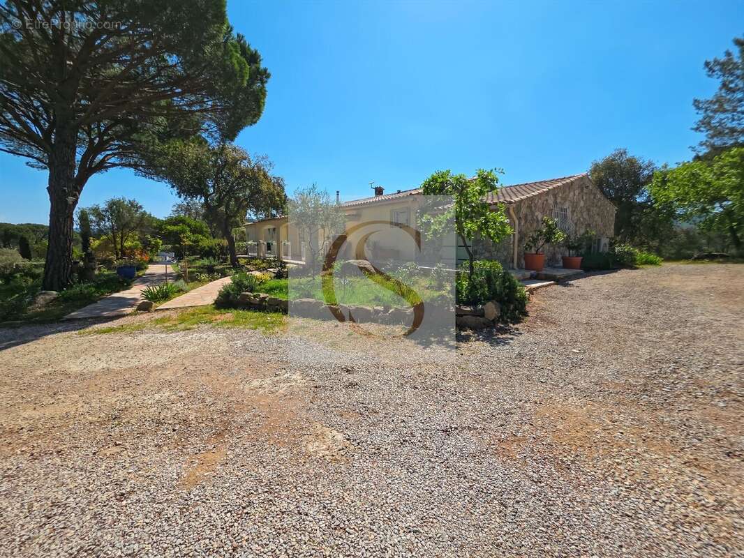 Maison à VIDAUBAN