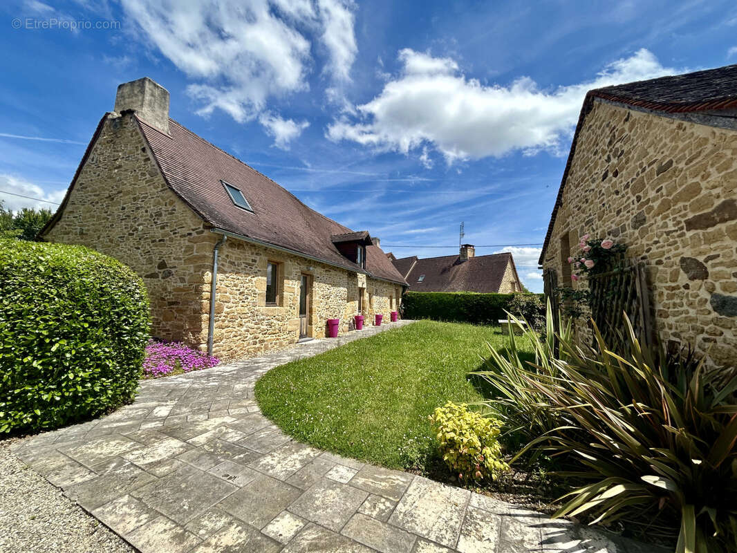Maison à SAINT-SULPICE-D'EXCIDEUIL