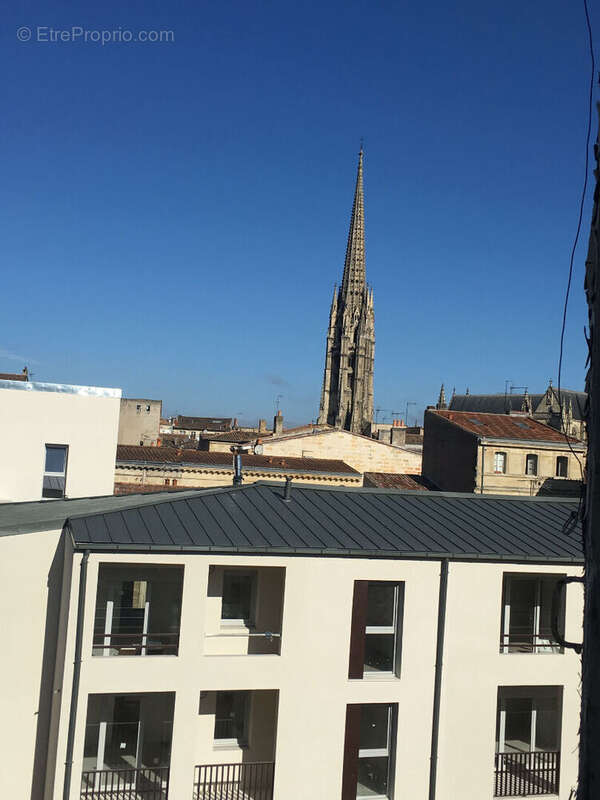 Appartement à BORDEAUX
