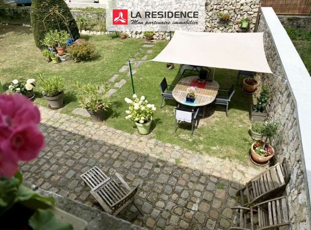 Maison à MONTAINVILLE