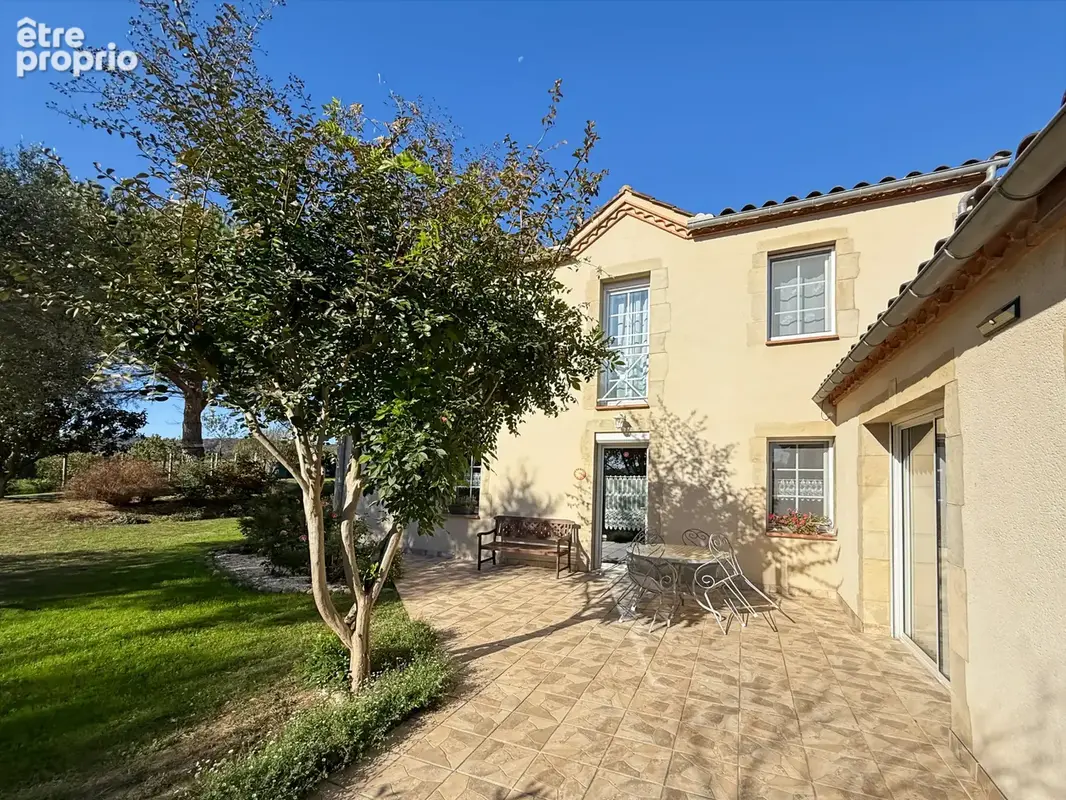 GERS (32) – À 10 min d’Aire-sur-l’Adour – Superbe maison en pierre rénovée de 160 m², 4 chambres, terrain arboré de 1 592 m² - photo 15