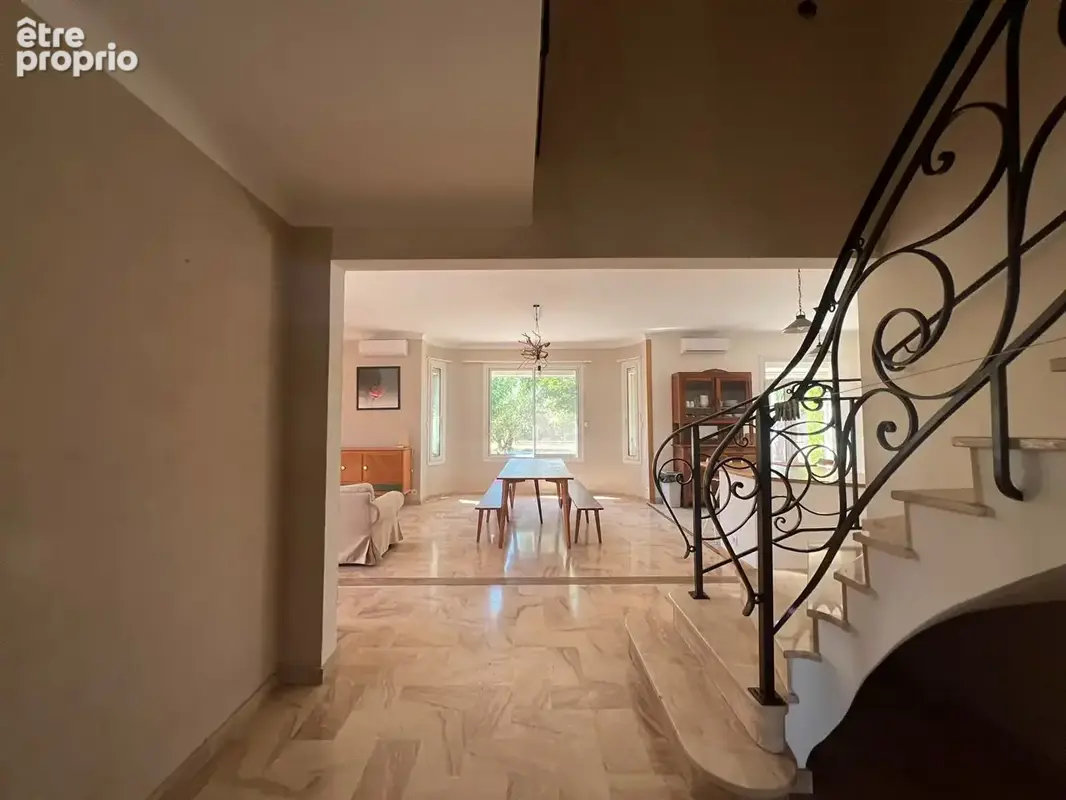 Maison familiale de caractère à Montfrin - photo 7