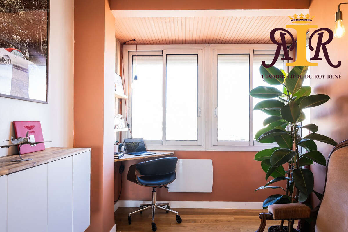 Appartement à MARSEILLE-8E