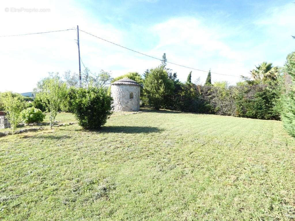 Maison à BOISSET-ET-GAUJAC