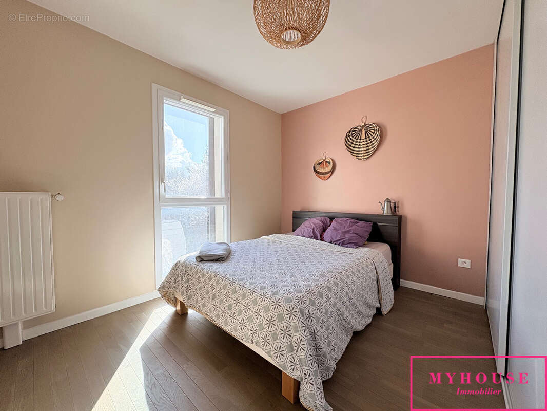Appartement à BAGNEUX