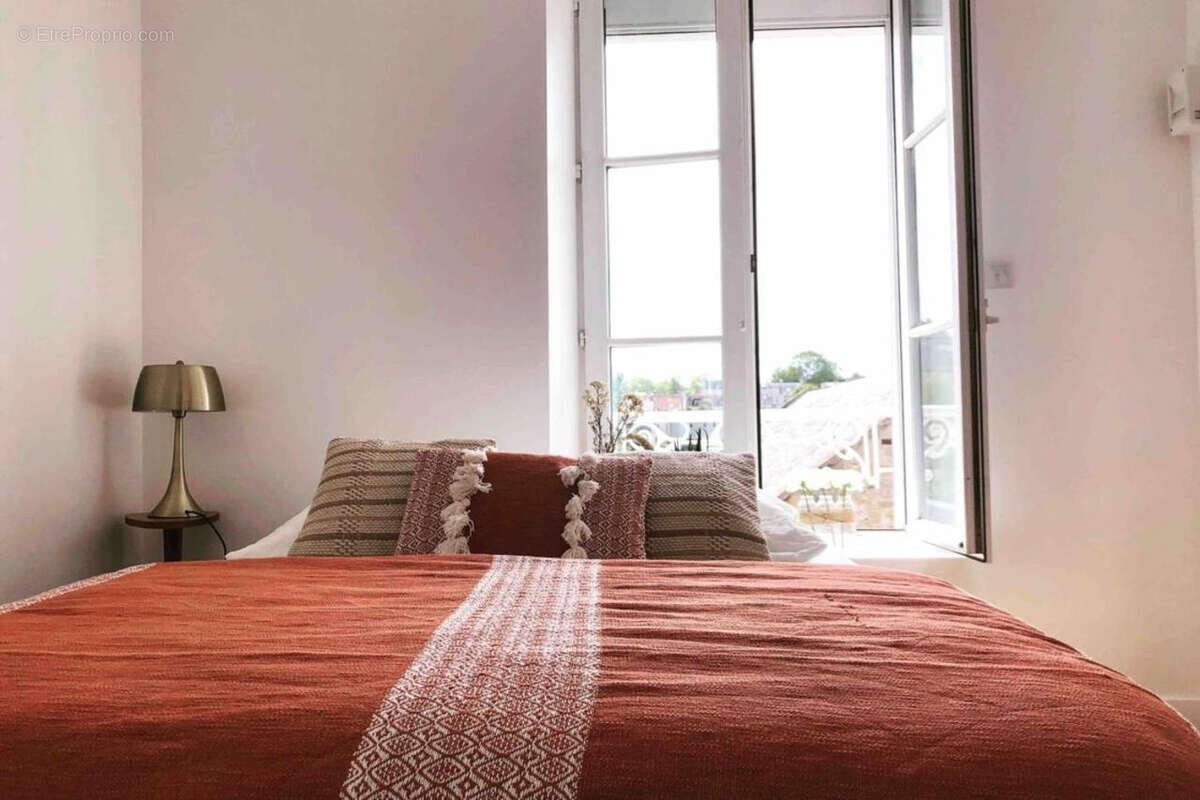 Appartement à ARROMANCHES-LES-BAINS