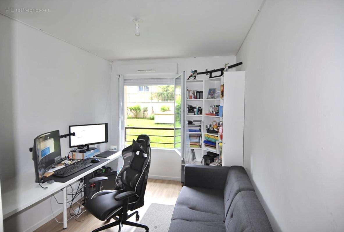 Appartement à VIGNEUX-SUR-SEINE