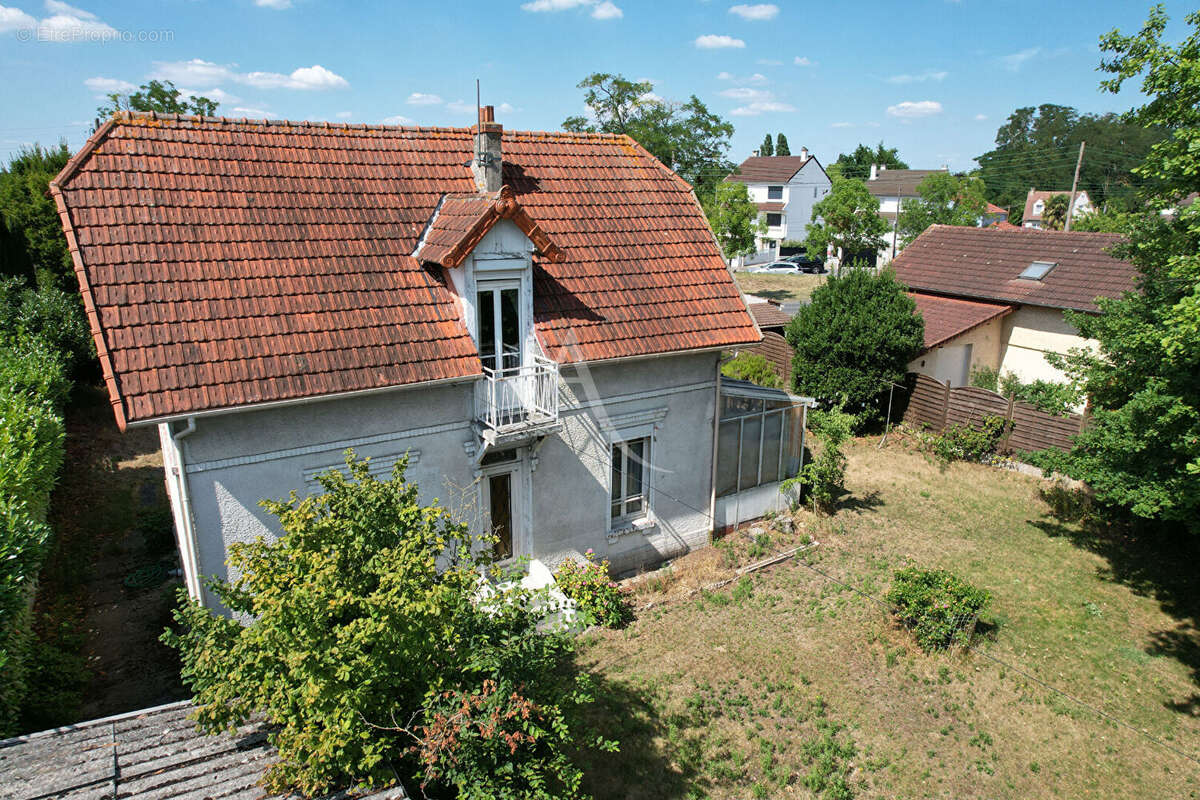 Maison à CONFLANS-SAINTE-HONORINE