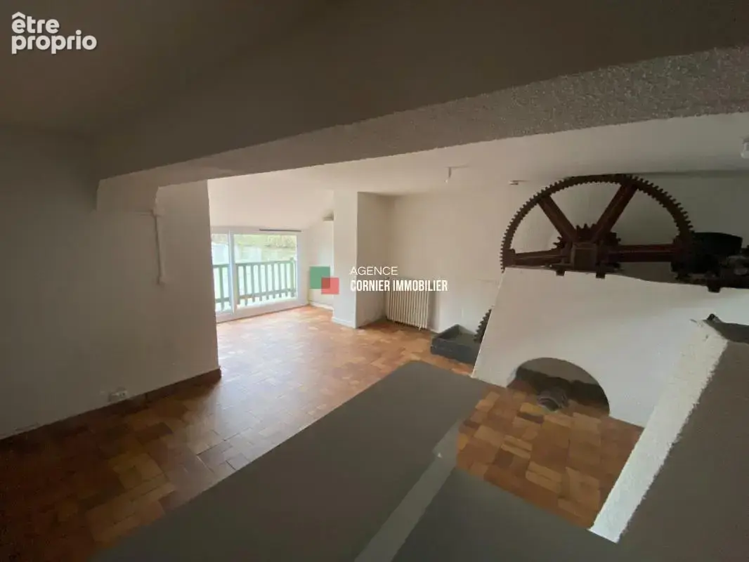 Studio atypique de 46.40m² - ancien moulin - photo 2