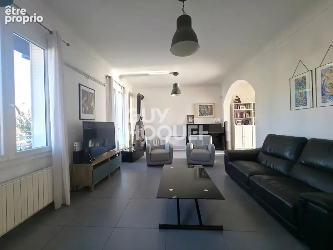 FONTENAY-SOUS-BOIS Maison lumineuse avec 5 chambres, jardin et terrasses - photo 3