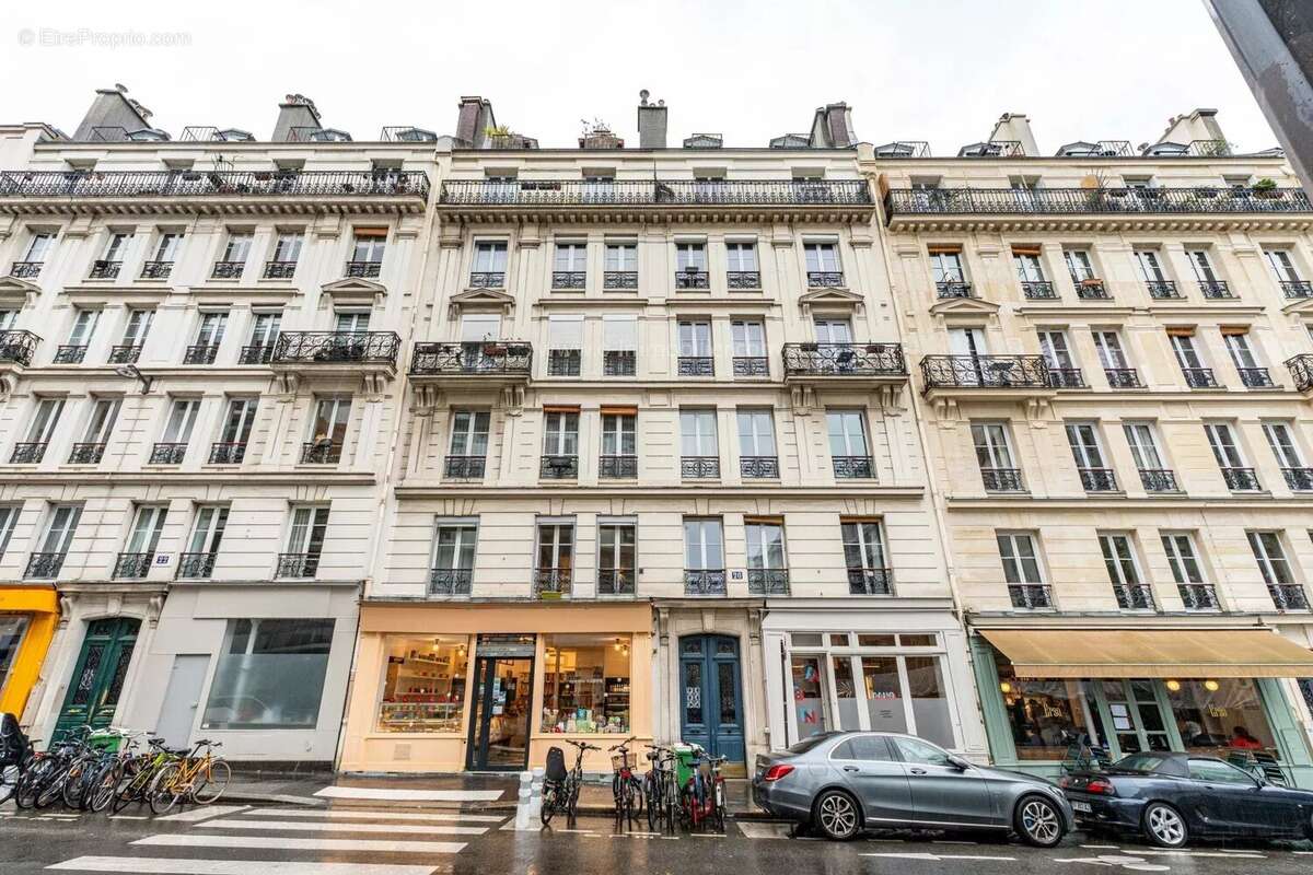 Appartement à PARIS-11E