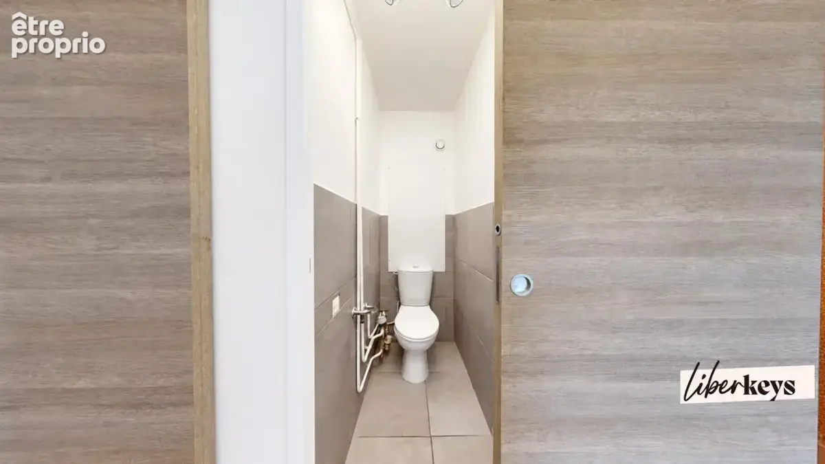Appartement T4  de 80 m² avec balcon   Box privé et   Parking à Draguignan - photo 15