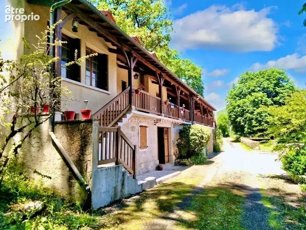 Maison 345 m² à Milhars  - photo 5