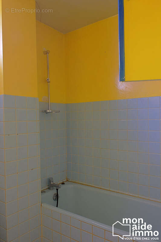 Maison à SAINT-PIERRE-LE-VIEUX