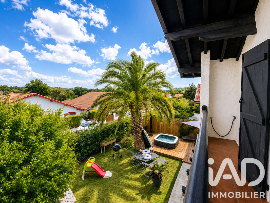 Maison 200 m² à Anglet  - photo 2