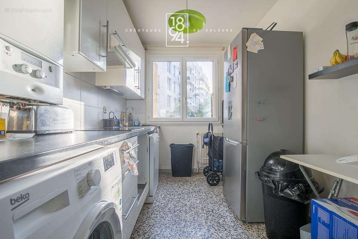 Appartement à MARSEILLE-9E