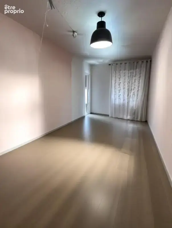 Situé dans la ville dynamique de Saint-Étienne (42000),(rue Beaubrun) - photo 6