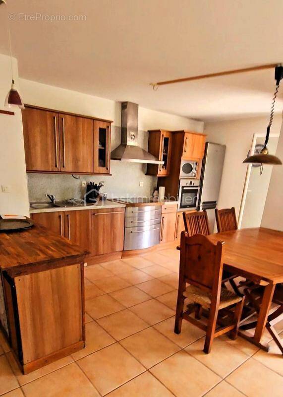 Appartement à MARSEILLE-12E