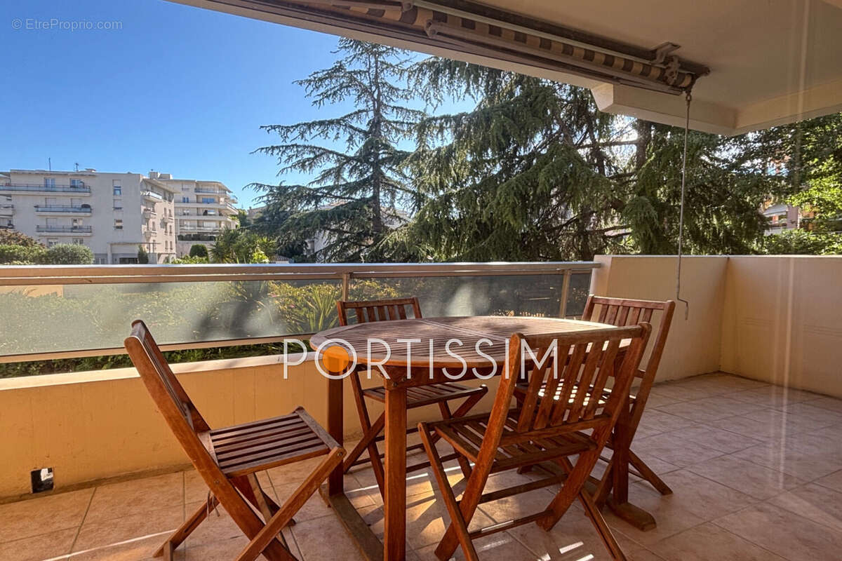 Appartement à CAGNES-SUR-MER