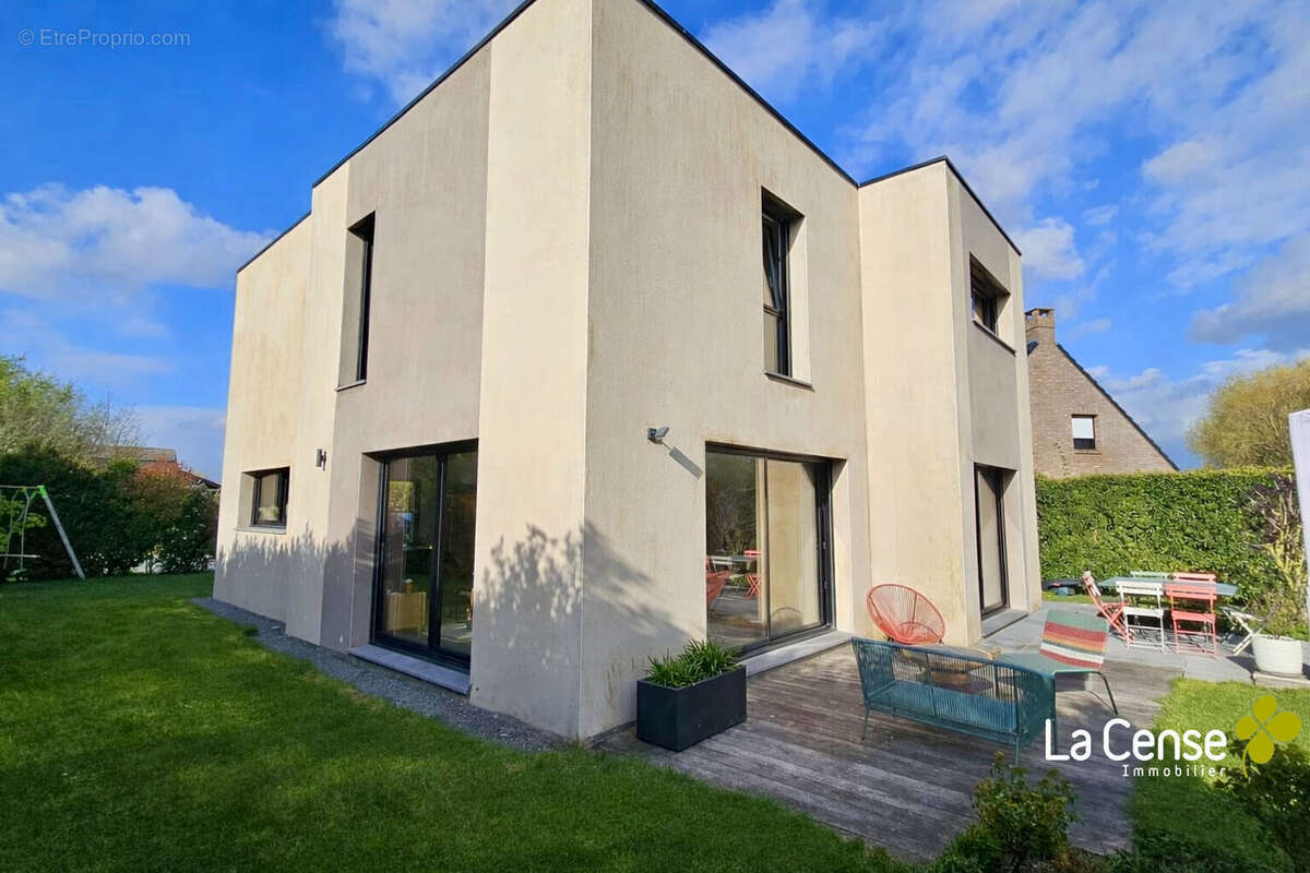 Maison à AVELIN