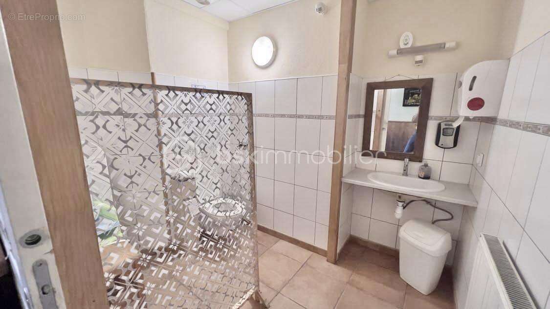 Fonds de commerce – Restaurant 85 m² – Fourneaux - photo 10