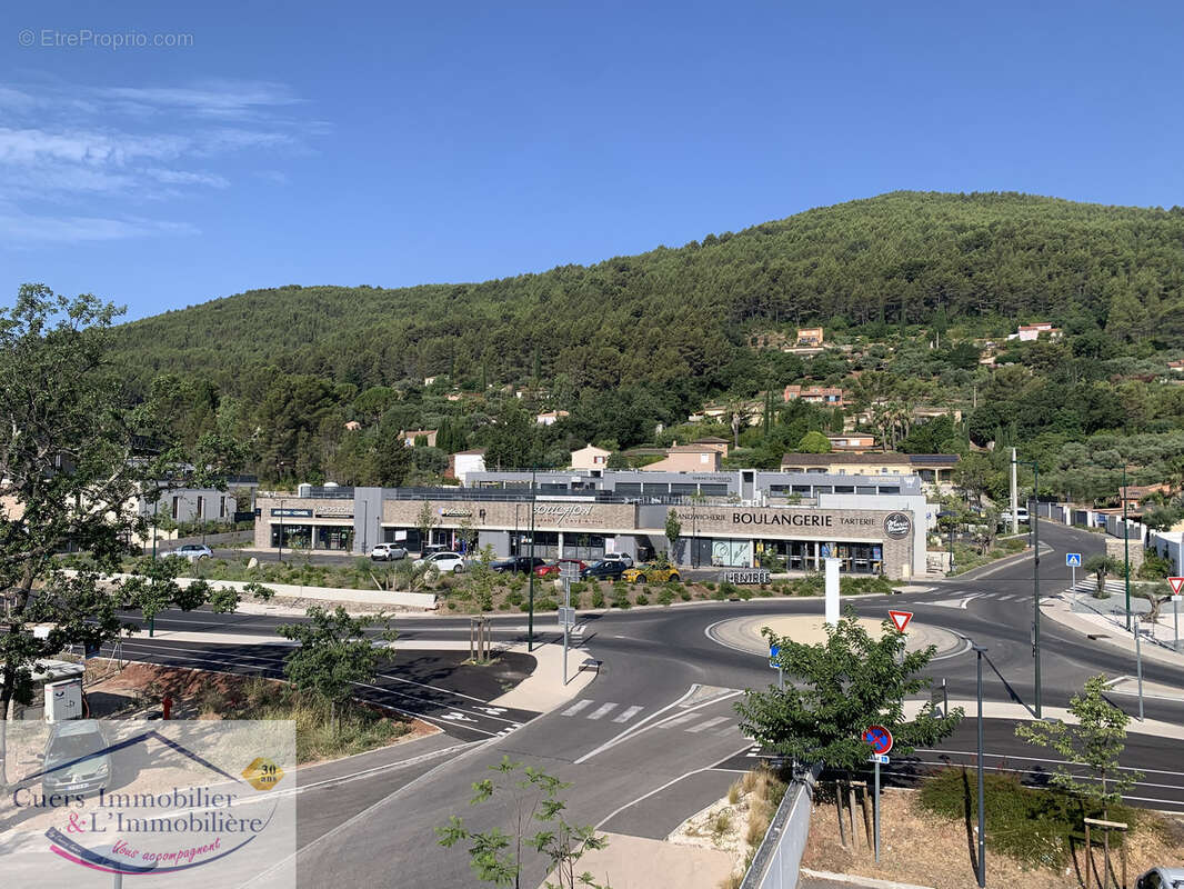 108m2 - local commercial ou professionnel - cuers - photo 2