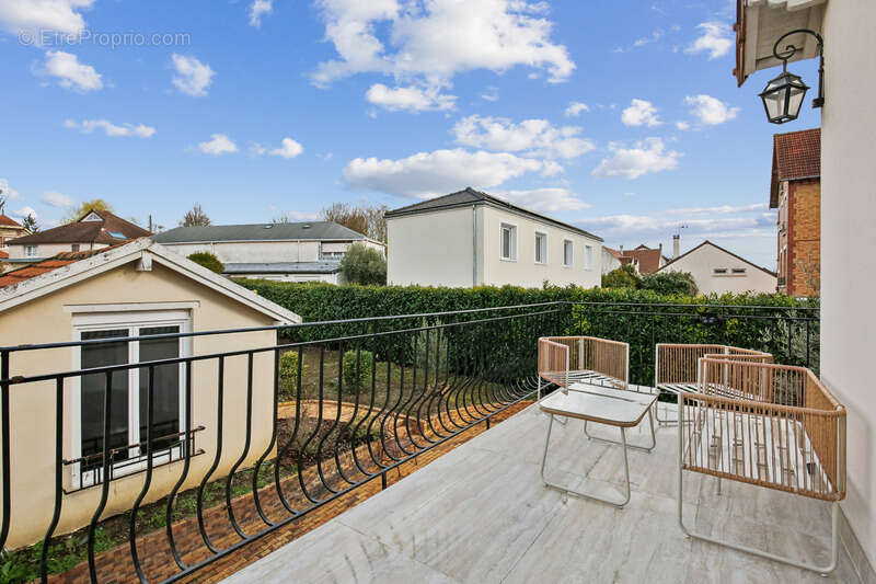 Maison à SAINT-BRICE-SOUS-FORET