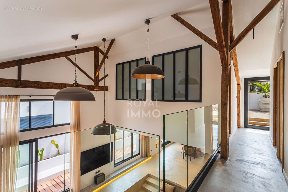 Maison contemporaine - 205m2 - 4 chambres - photo 5