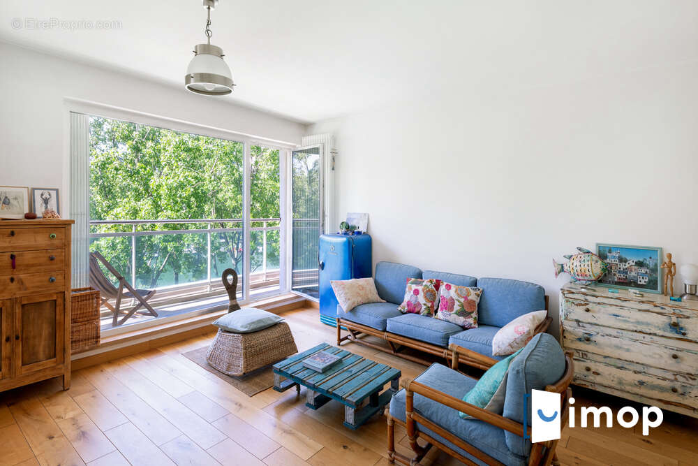 Appartement à PARIS-19E