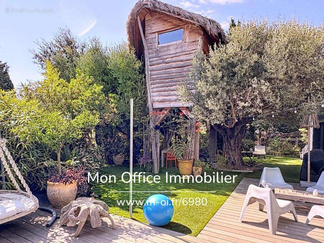 Référence : 6980-les. - villa clé en main t5 proche centre et mer à cavalaire sur mer - photo 18