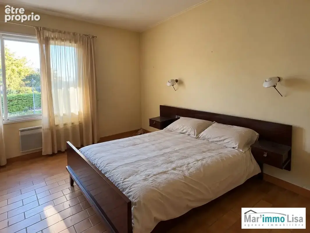 Maison 5 pièces 140 m² à vendre à Charleval (13350) - photo 7