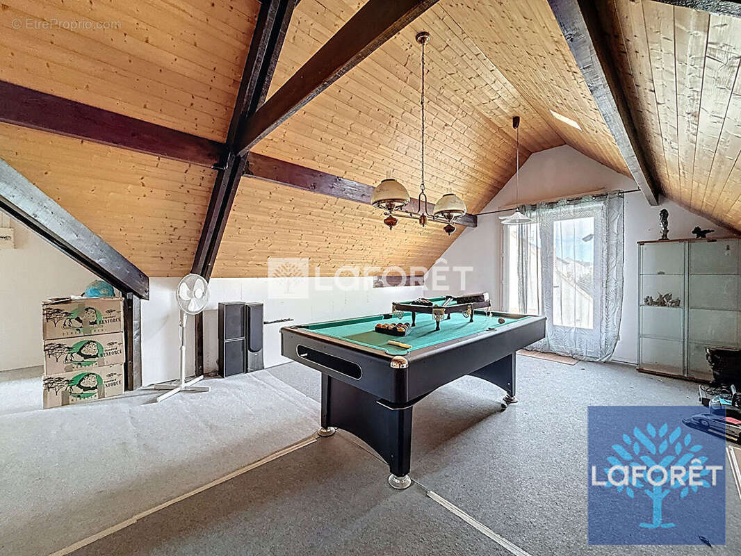 Maison à VIGNEUX-SUR-SEINE