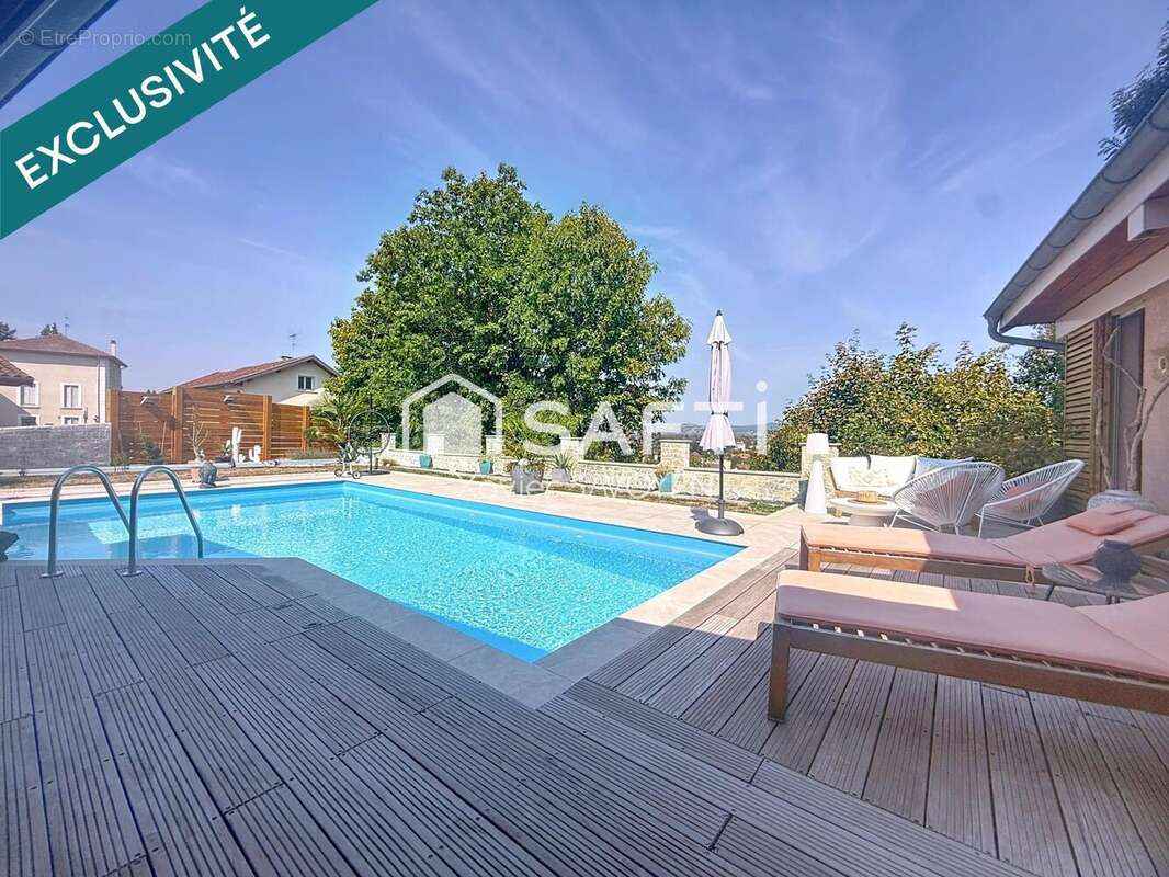 Photo 2 - Maison à IZEAUX