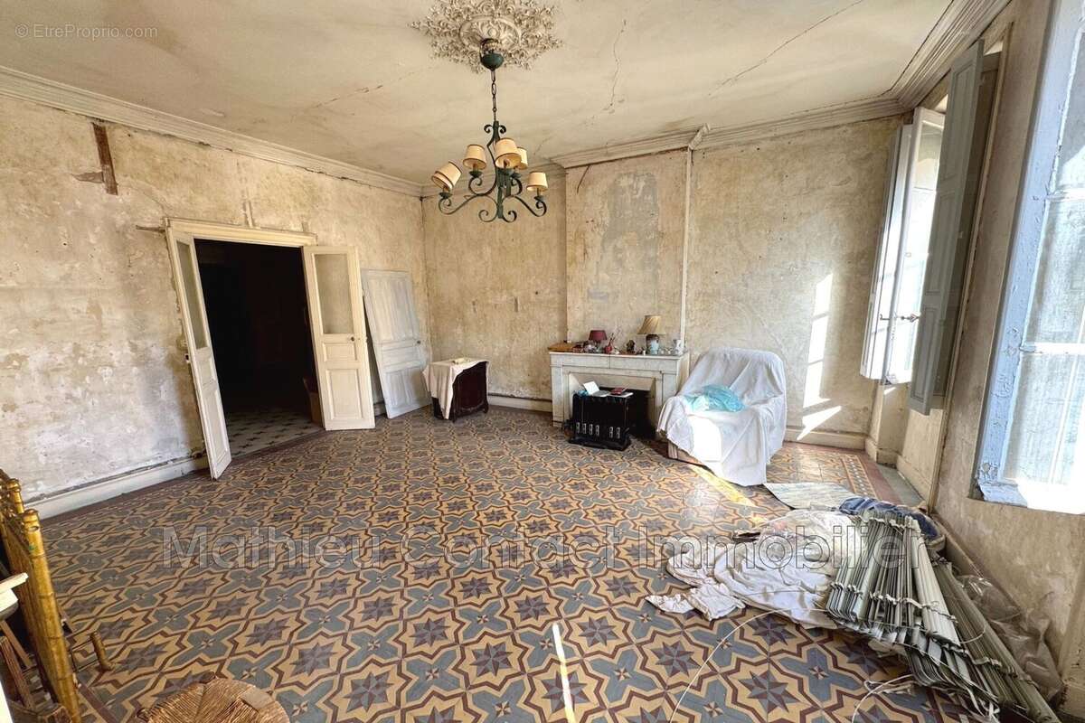 Appartement à NIMES