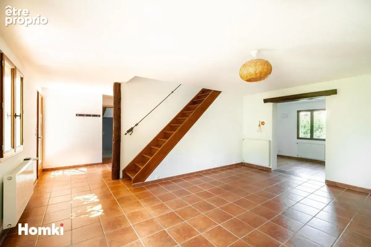Maison/Villa T6 de 120 m² à Boulbon 13150 - photo 13