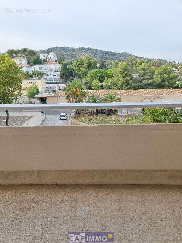 Appartement à HYERES