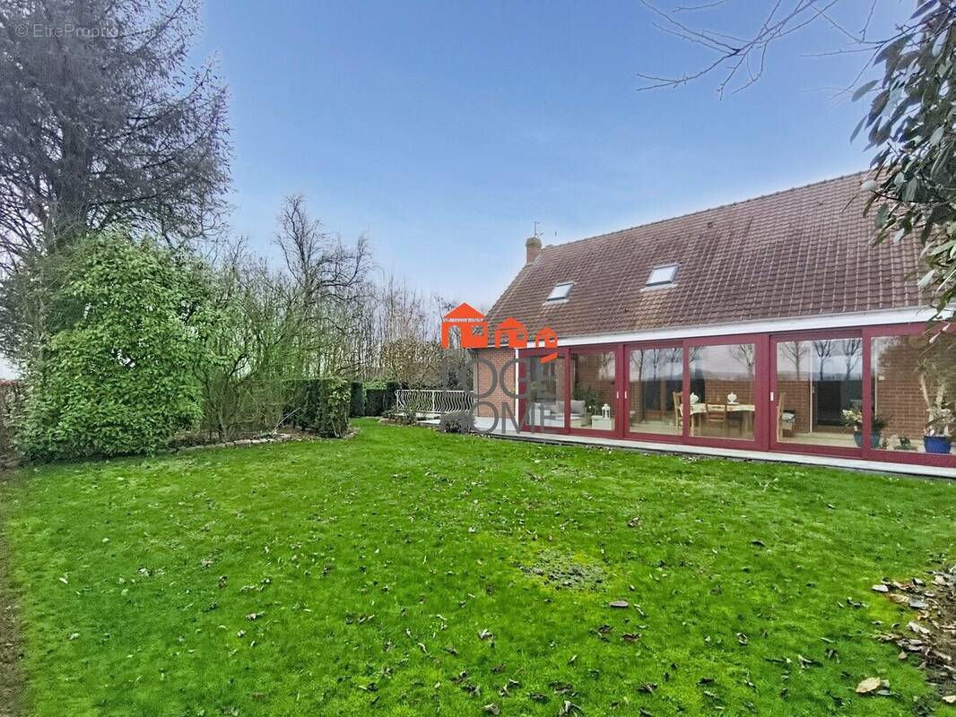 Maison à AMETTES
