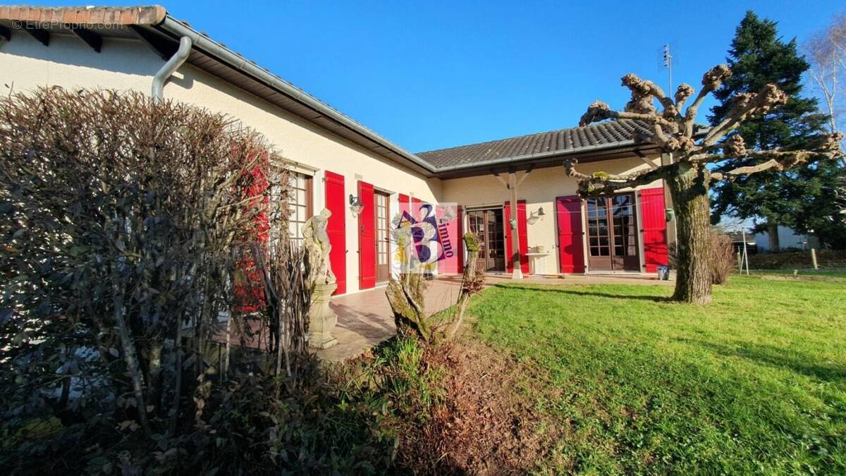 Maison à LA ROCHEFOUCAULD