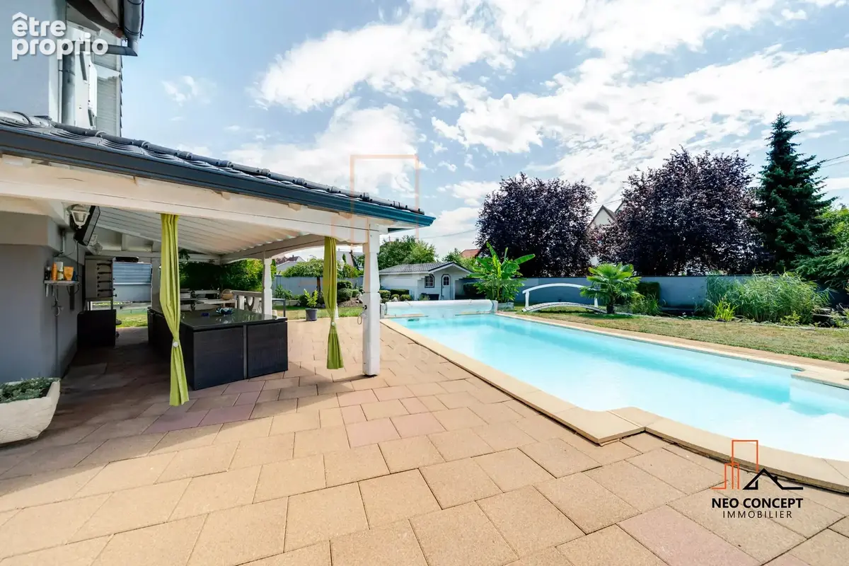 * HERRLISHEIM * Magnifique maison de type 5 pièces de 148.50 m² total avec une sublime piscine sur 9.10 ares ! * - photo 15