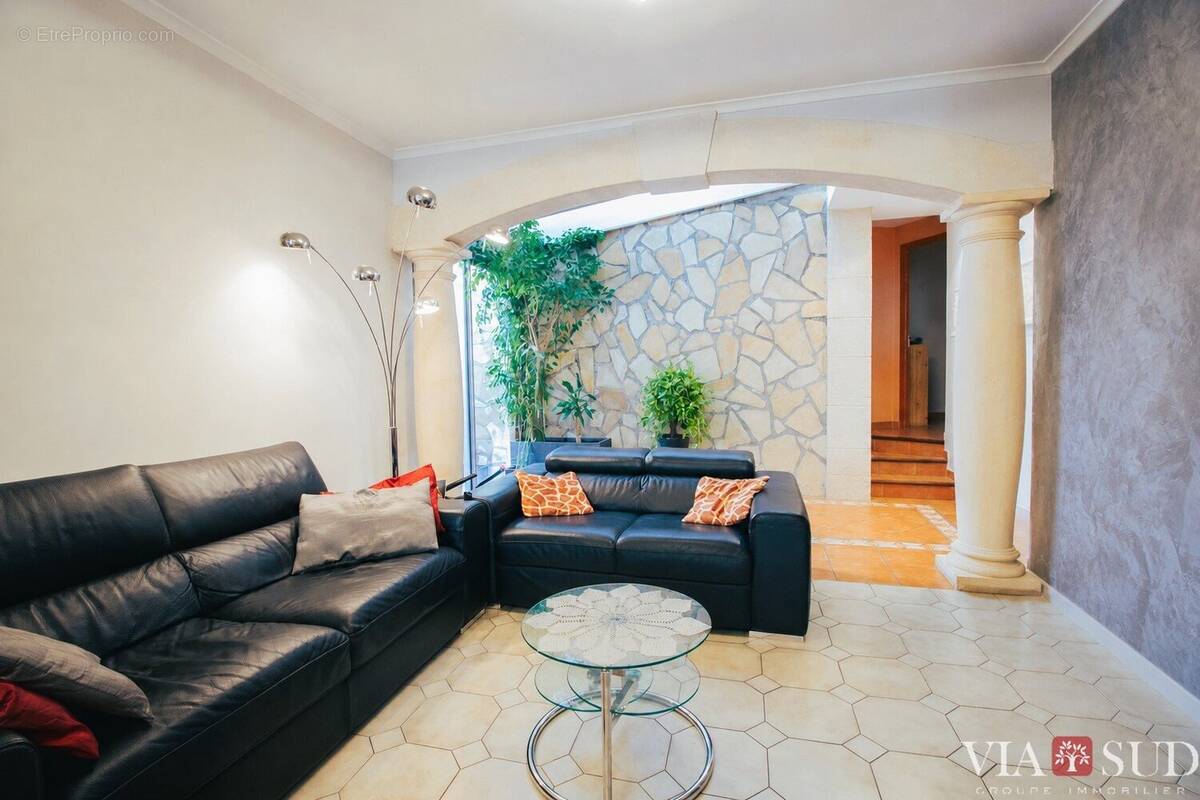 Maison à BEZIERS