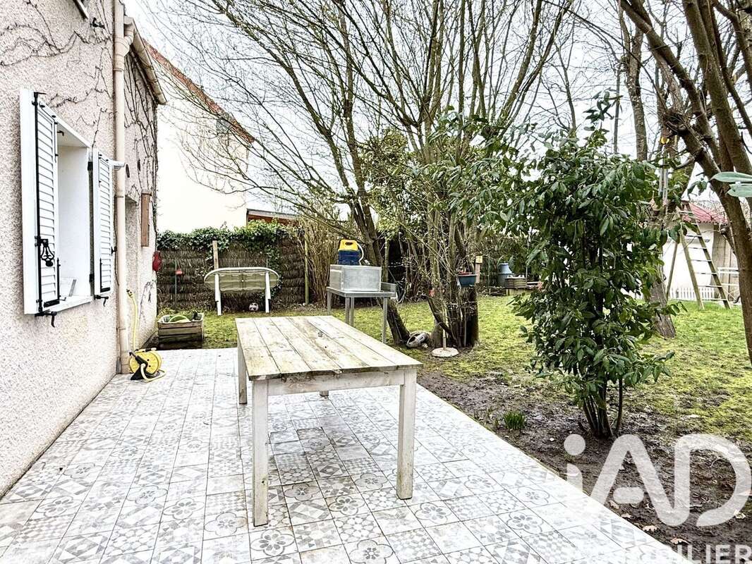 Photo 3 - Maison à SAINTE-GENEVIEVE-DES-BOIS