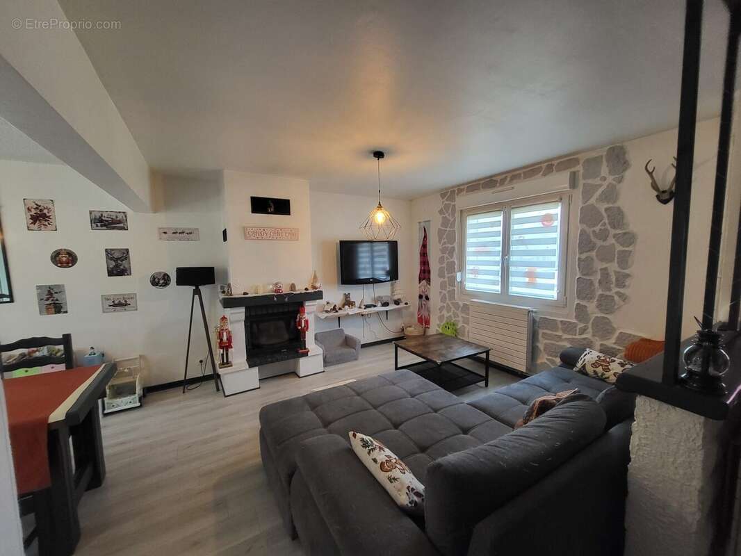 Maison à MOYEUVRE-GRANDE